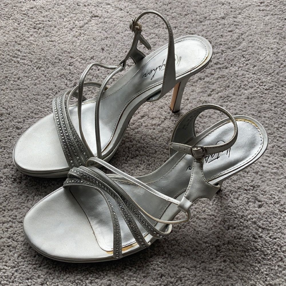 Silver heels 